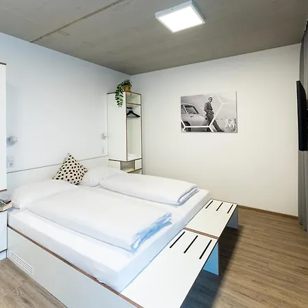 Schlafraum Weng-dein Smartes Hotel-contactless Check-in