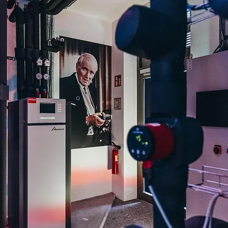 Schlafraum Weng-dein Smartes Hotel-contactless Check-in *