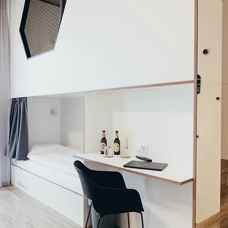 Schlafraum Weng-dein Smartes Hotel-contactless Check-in Hotel *
