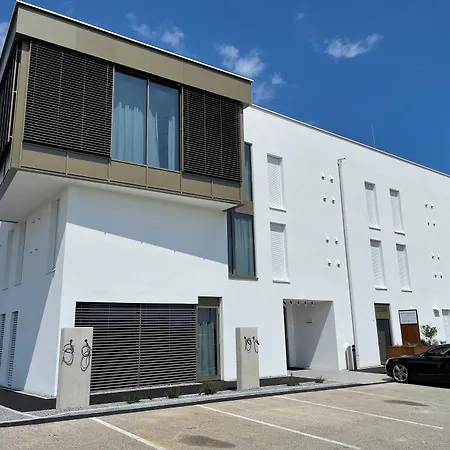 Schlafraum Weng-dein Smartes Hotel-contactless Check-in * Weng im Innkreis